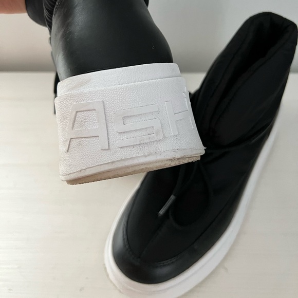 ASH women’s winter boots - Picture 4 of 5